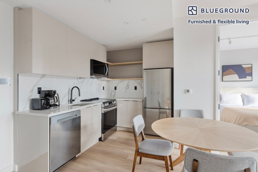 Building Photo - 16 West St