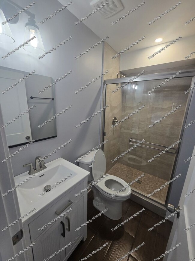 Building Photo - Completely Renovated Three Bedroom Ranch