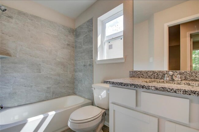 Building Photo - 8209 Westcott Rd