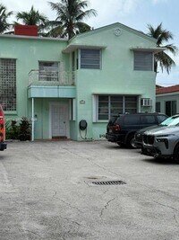 Building Photo - 8215 Abbott Ave