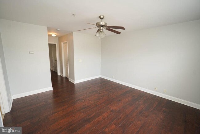 Building Photo - 1455 Hidden Meadow Ln