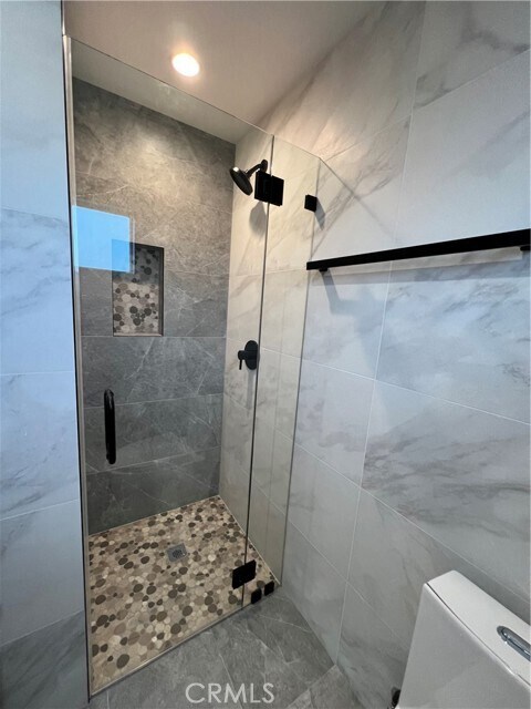 Building Photo - 16152 Rinaldi St