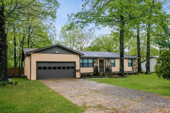 Primary Photo - Charming Sherwood Home