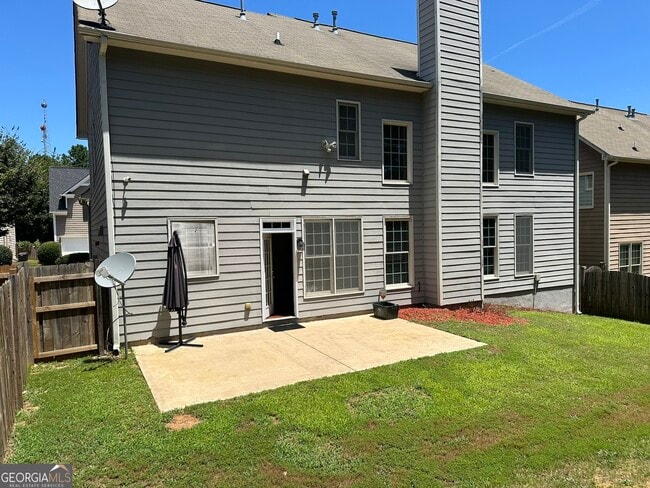 Building Photo - 669 Maple Grove Way