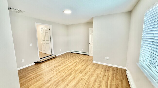 FullSizeRender (10) 2 - Table Mountain Townhomes