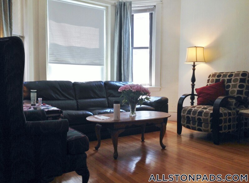 Building Photo - 215 Harvard Ave