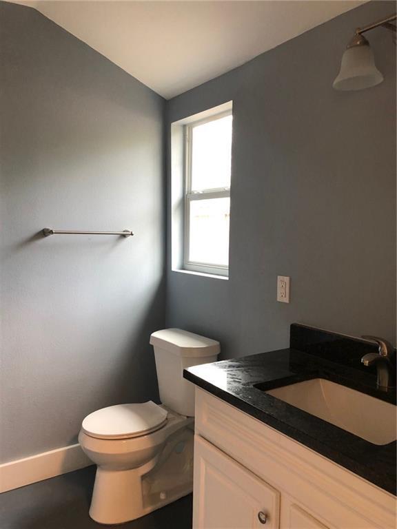 Building Photo - 1804 Garden St