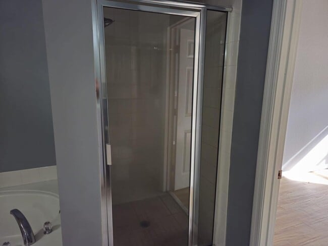 Building Photo - Prime Location & Modern Comfort in Greenacres! 3 Bed 2.5 Bath Townhouse