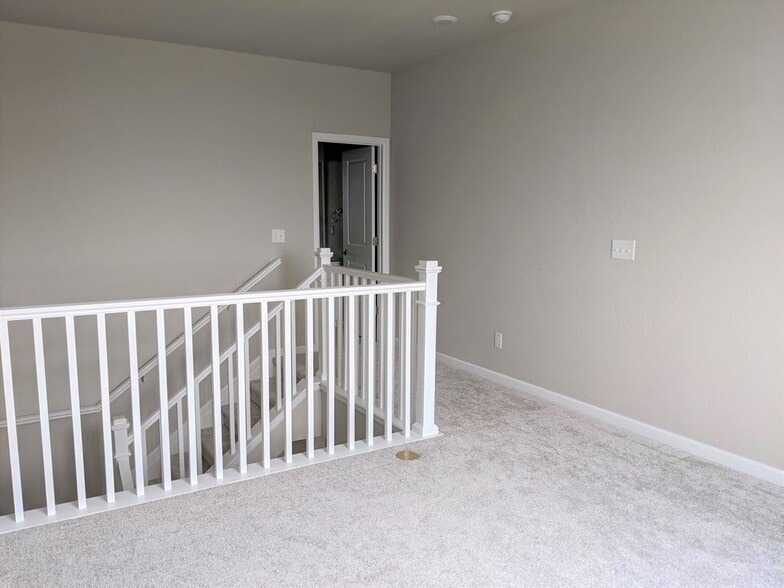 Building Photo - 14925 E Belleview Dr