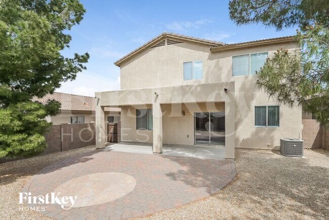 Building Photo - 10616 S Lucius Dr