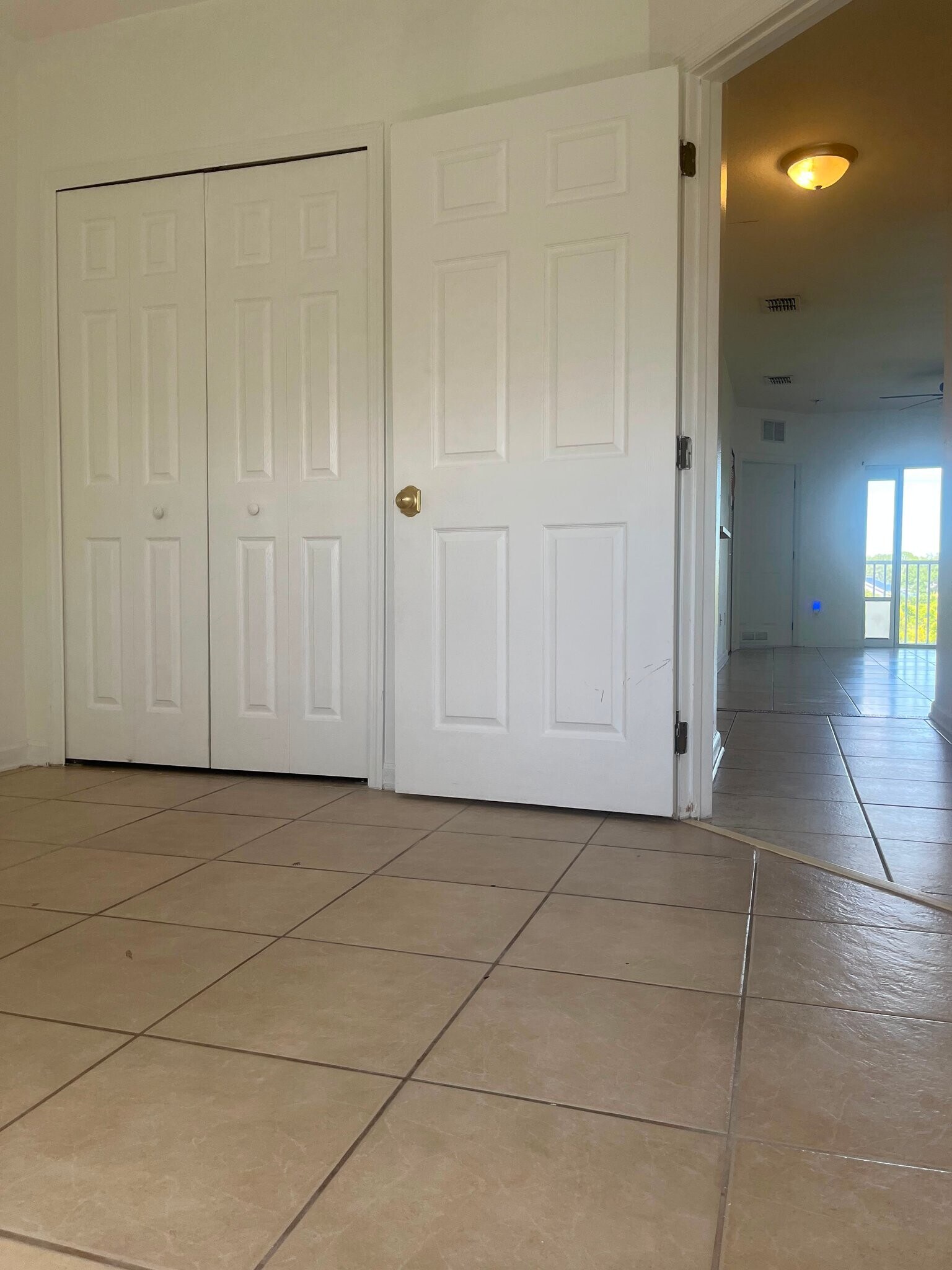 Building Photo - 522 Villa Del Sol Cir