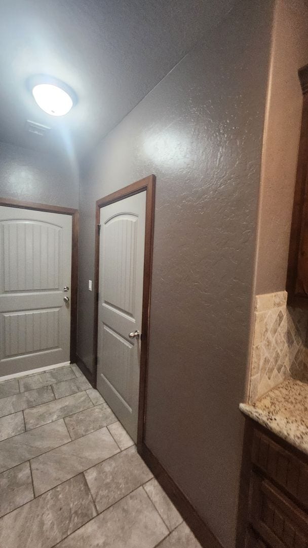 Building Photo - Great Eastside Home