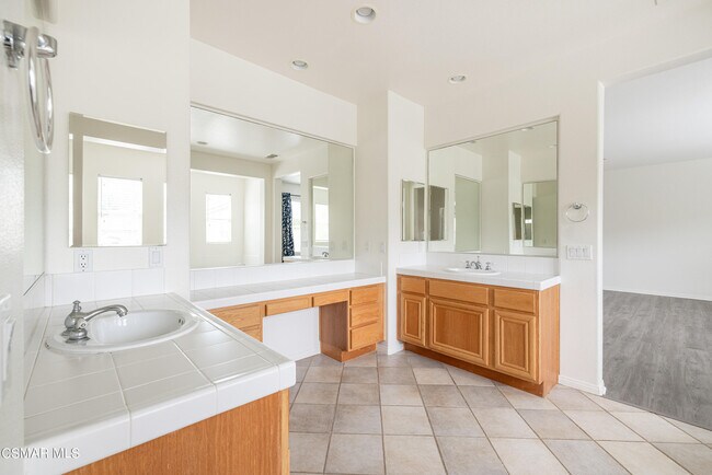 Building Photo - 5058 Via Camino