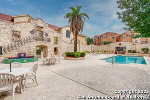Building Photo - 1606 Eckhert Blvd