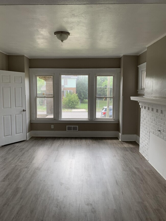 Building Photo - 1500 Clairmount Ave