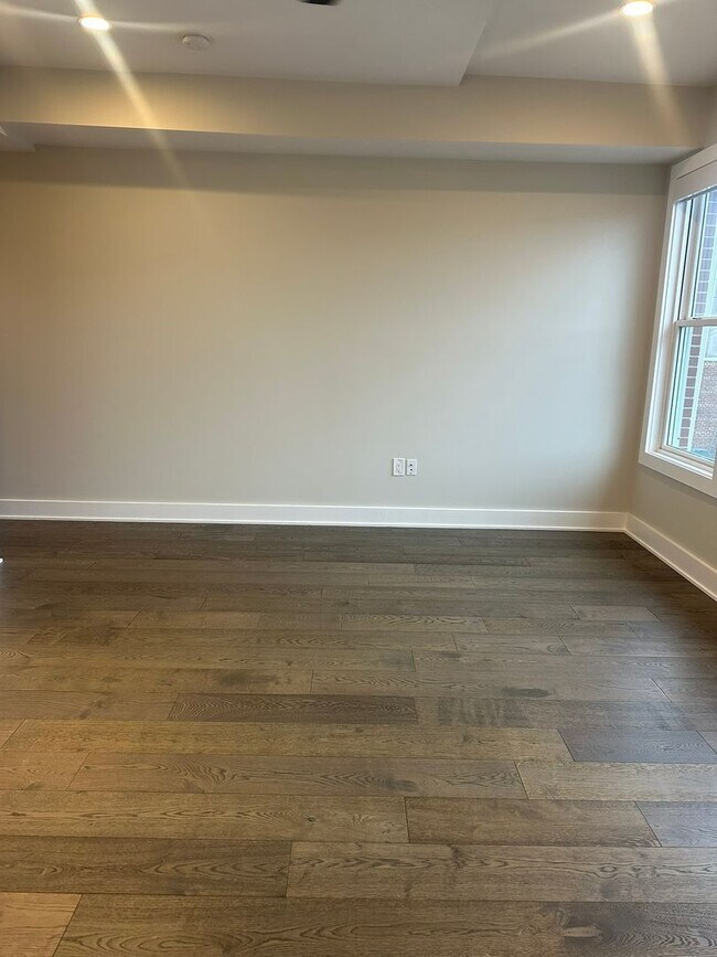 Building Photo - Modern 2 Bedroom, 2 Bathroom Penthouse with Parking in Historic LeDroit Park