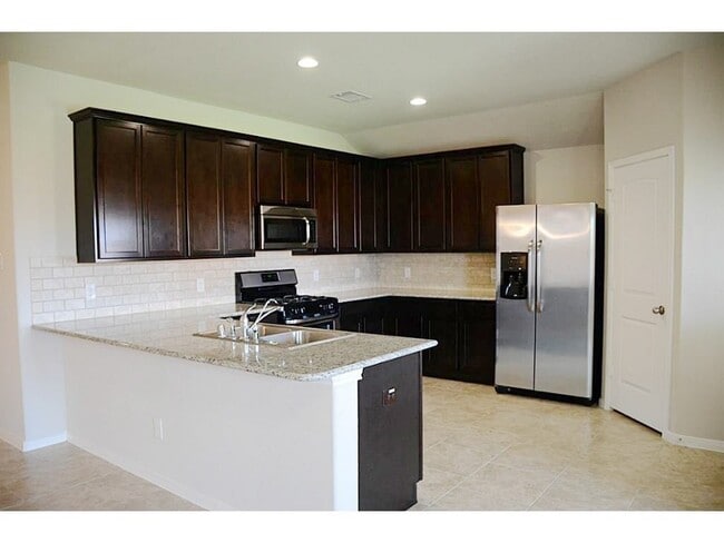 Building Photo - 9507 Green Maple Ct