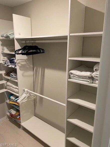 Building Photo - 1330 Oceania Dr