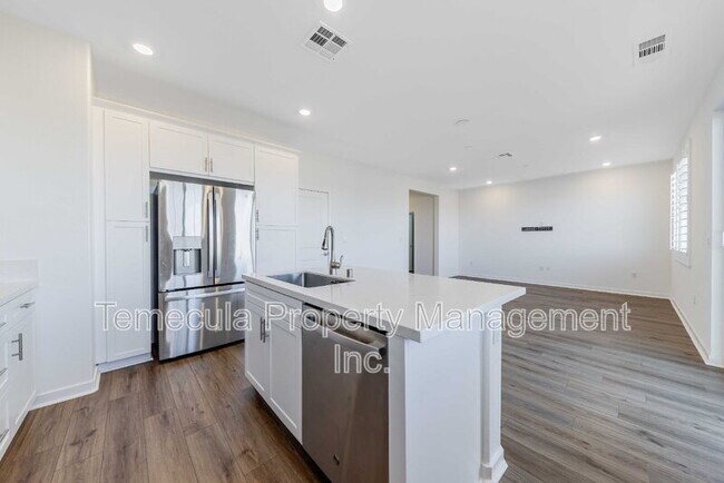 Building Photo - 31512 Lolite Dr