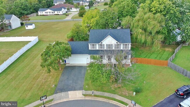 Building Photo - 34 Ashcroft Dr