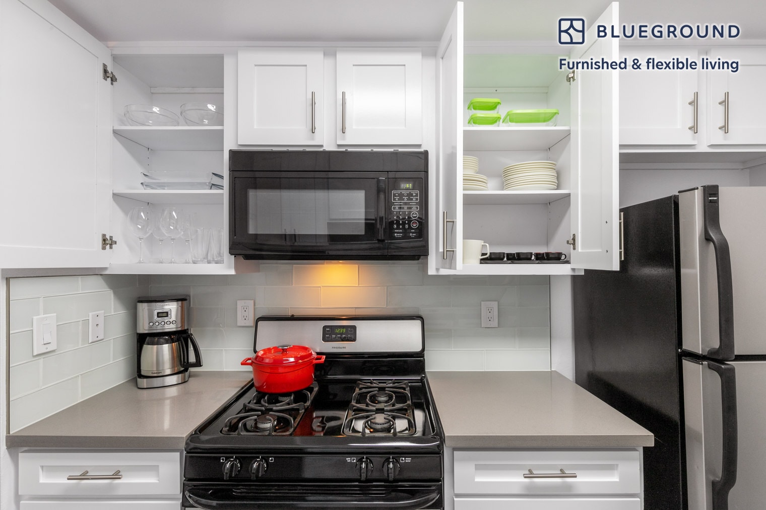 Building Photo - 960 N Alfred St