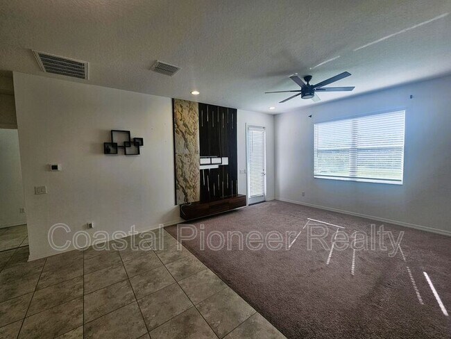 Building Photo - 16073 Sonoma Grv Cir