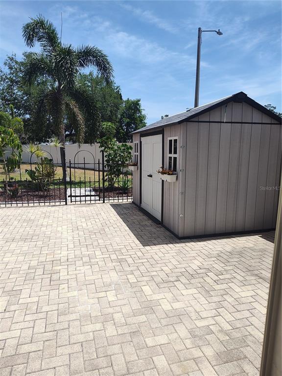 Building Photo - 2700 Bayshore Blvd