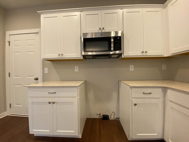 Building Photo - 4 Bedroom Home for Rent in Pinson, AL! Available NOW!