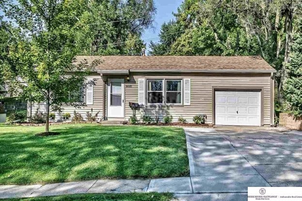 Primary Photo - 7354 S 70th St
