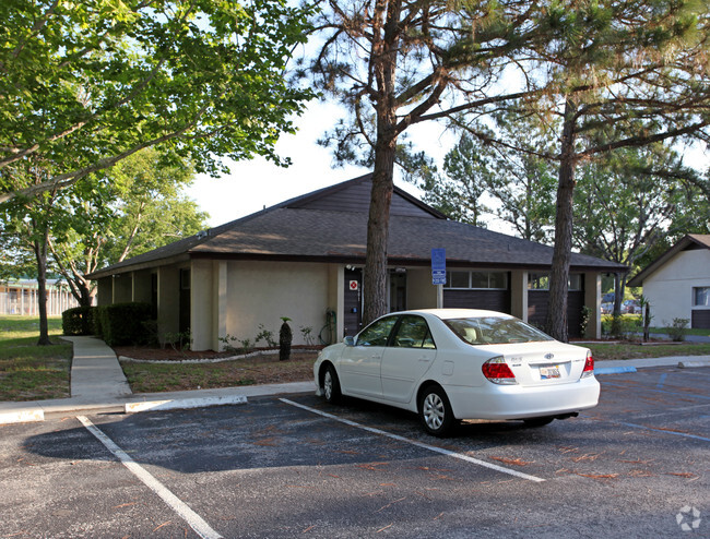 Primary Photo - Villas of Mount Dora