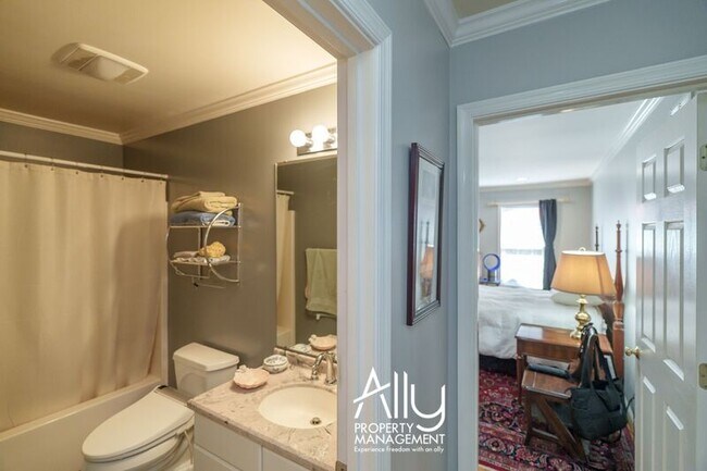 Building Photo - 2733 Southern Hills Ct