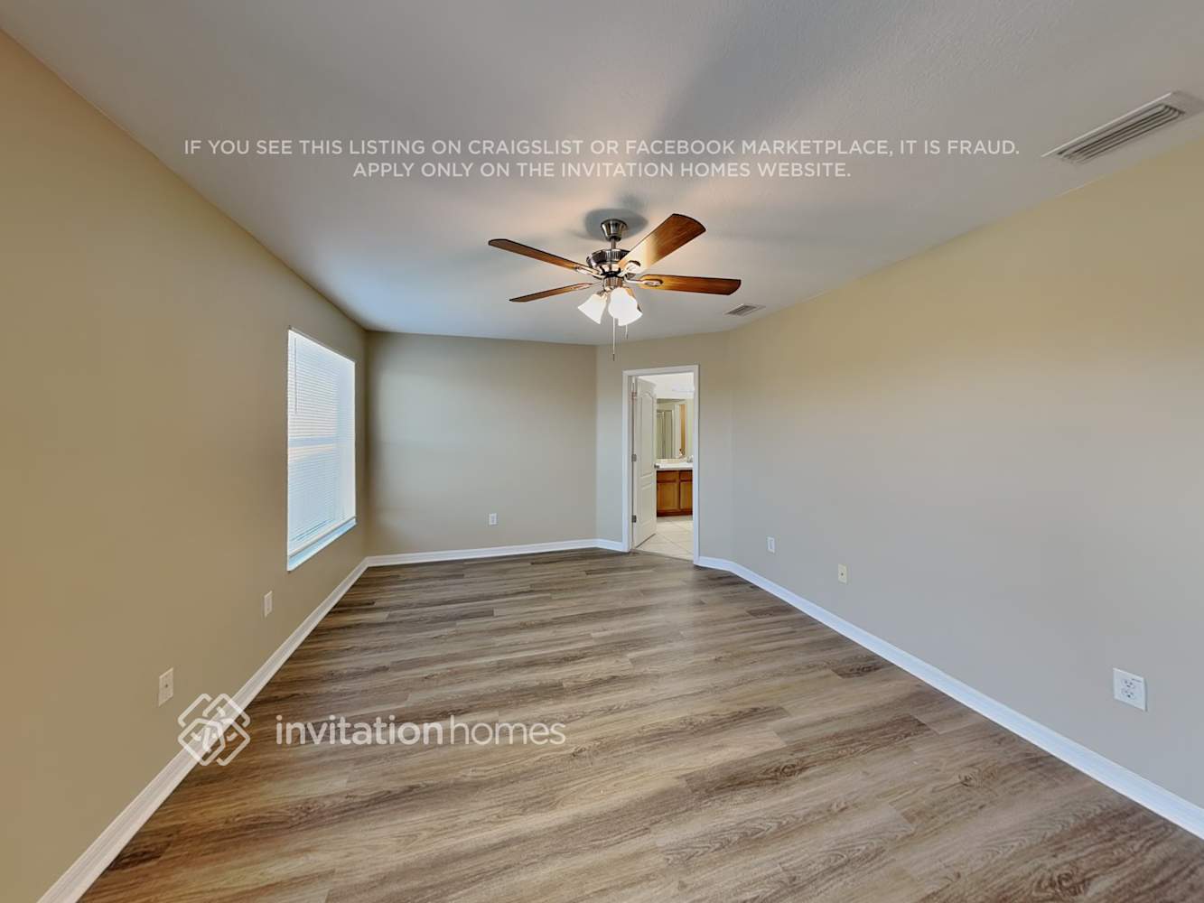 Building Photo - 8112 Alamosa Wood Ave