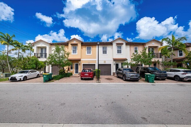 Building Photo - 7651 NW 88 Terrace