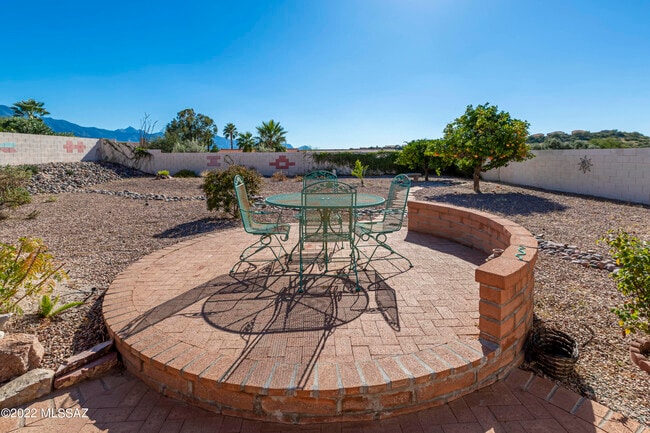 Building Photo - 65685 E Rocky Trail Dr