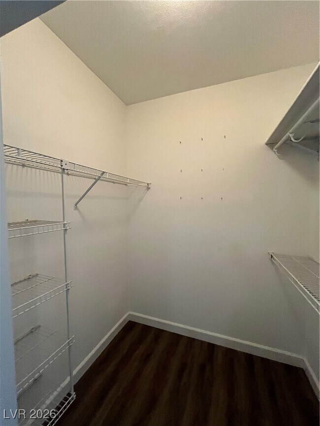 Building Photo - 1500 Cardinal Peak Ln