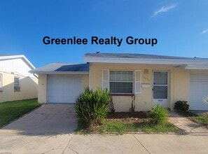 Building Photo - Adorable 2 Bed/2 Bath Villa in the 55+ New...