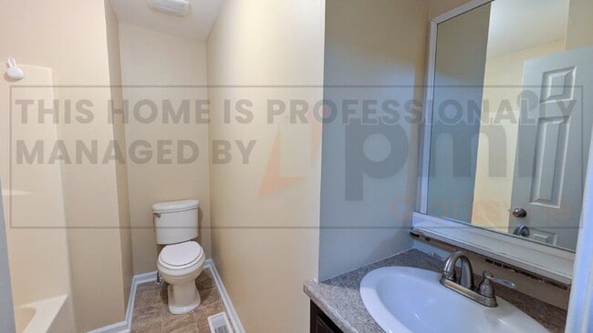 Building Photo - 2708 Knob Ct