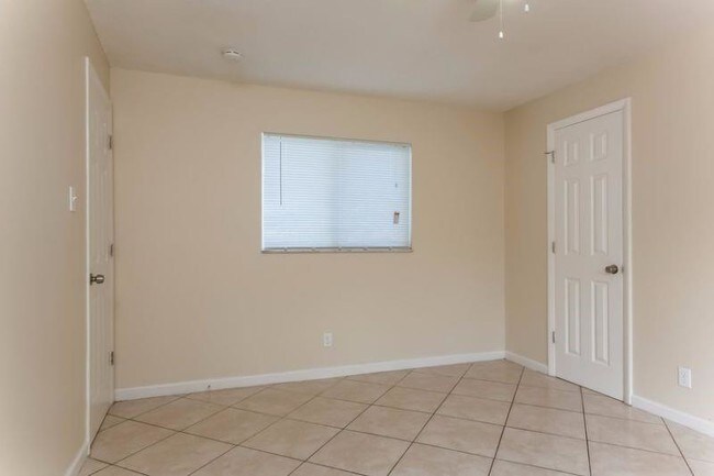 Building Photo - 1311 NW 54th Ave