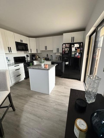 Building Photo - 303 Arabian Rd