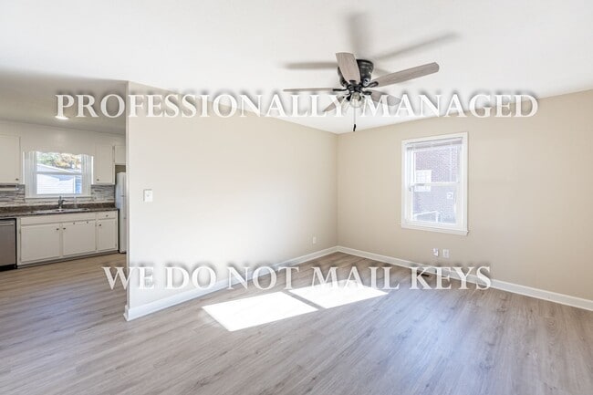 Building Photo - 118 Arrowood Dr