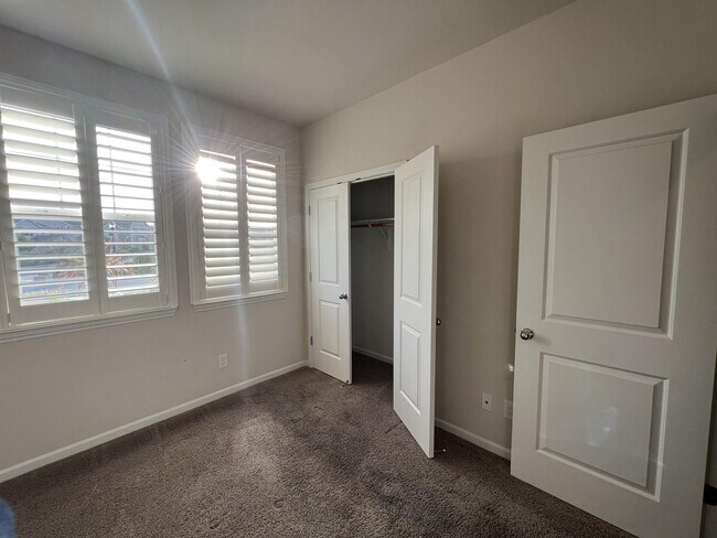 Building Photo - 18673 McClellan Cir