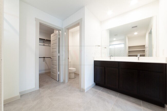 Building Photo - 4010 Garver Grv Ln