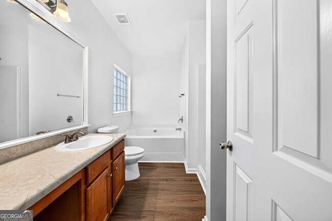Building Photo - 4852 Tangerine Cir