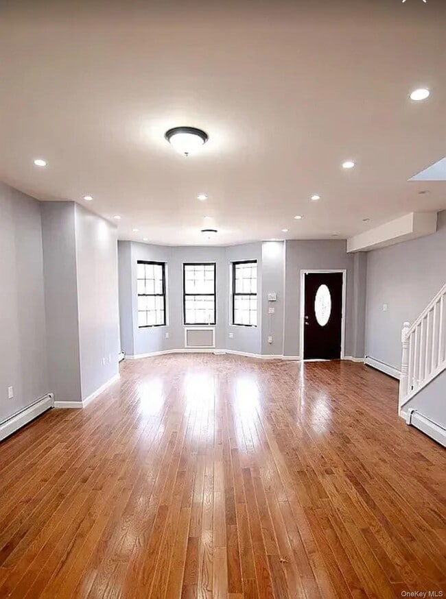 Building Photo - 251 Covert St.