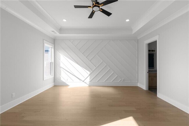 Building Photo - 407 Buford