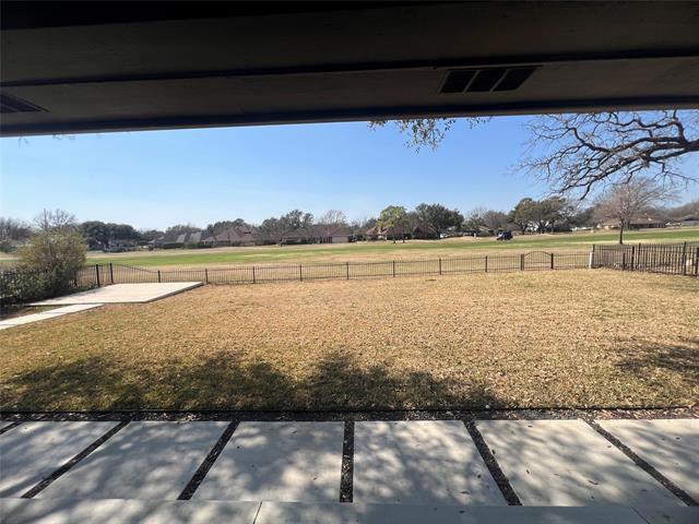 Building Photo - 1007 Kingston Dr