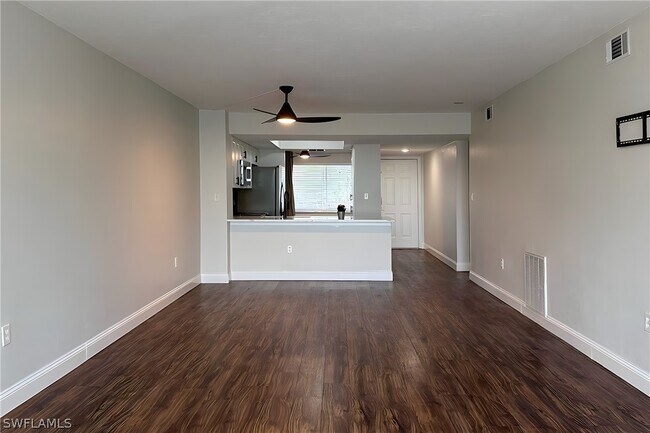 Building Photo - 15171 Cedarwood Ln