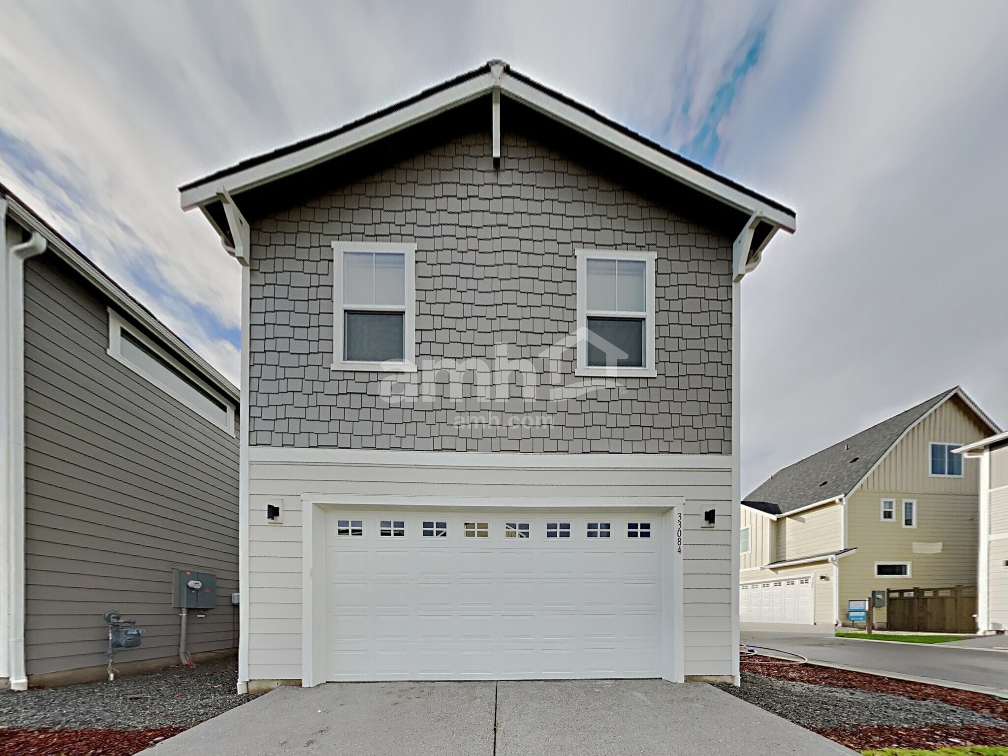 Building Photo - 33084 Ten Trails Pkwy