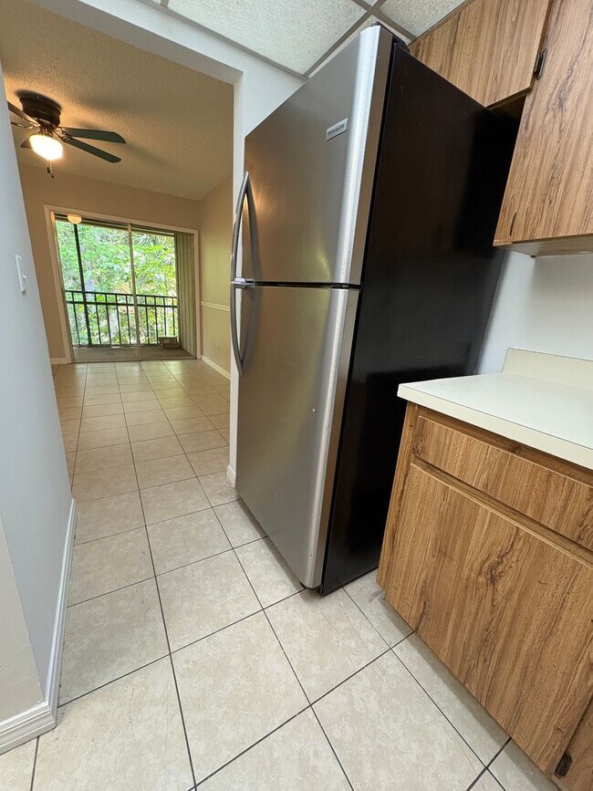 Building Photo - 140 Orchid Woods Ct