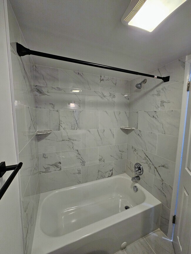 Building Photo - 412 N Armistead St